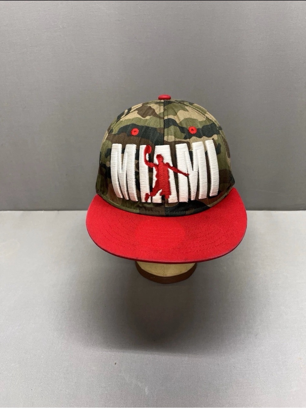 KBETHOS Camo Snapback Hat with Red Brim and White Embroidery